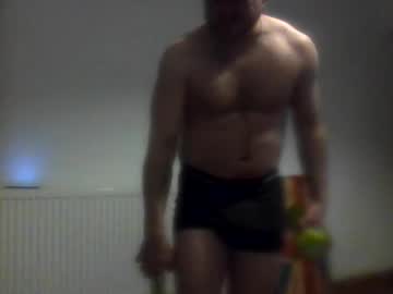 Brainswept Chaturbate stream image from May 18, 2025