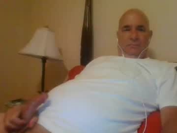 Jmichael50 Chaturbate stream image from May 18, 2025