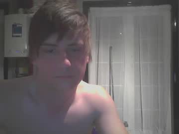 Bored_Sushi Chaturbate stream image from May 18, 2025