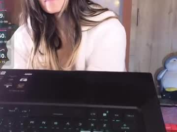 Dafne_Shark Chaturbate stream image from May 18, 2025