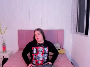 Baby_Poison Chaturbate stream image from May 18, 2025