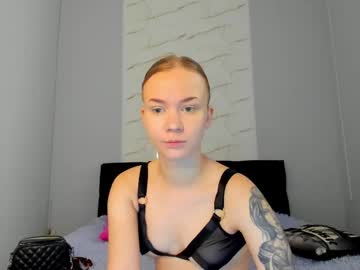 Juliamurr18 Chaturbate stream image from May 18, 2025