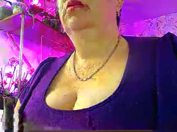 Lady_Gloria Chaturbate stream image from May 18, 2025