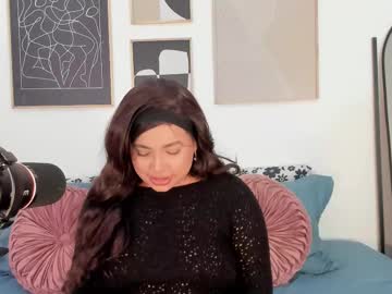 Rayrusso_ Chaturbate stream image from May 18, 2025