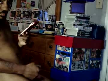 Rjsilver5 Chaturbate stream image from May 18, 2025