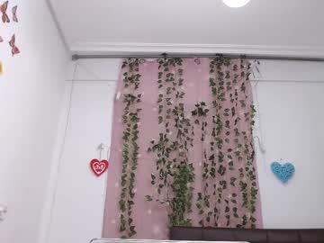 Shopiagarcia_ Chaturbate stream image from May 18, 2025