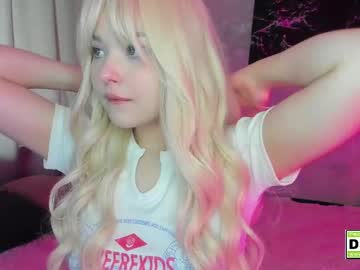 Layladreamer Chaturbate stream image from May 18, 2025