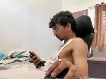 Maskboyz2003 Chaturbate stream image from May 18, 2025