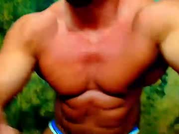 Spartacusdom Chaturbate stream image from May 18, 2025