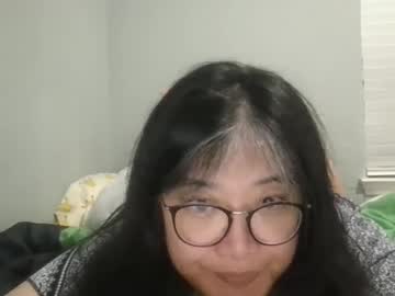 Hardercranberry Chaturbate stream image from May 18, 2025