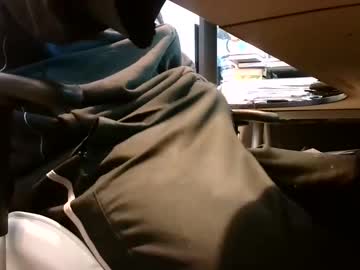 Lonelypumabreizh Chaturbate stream image from May 18, 2025