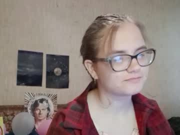 Miyabe Chaturbate stream image from May 18, 2025