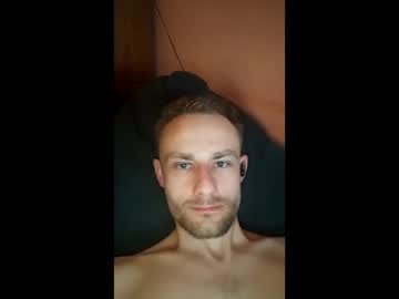 Pornhorn72 Chaturbate stream image from May 18, 2025
