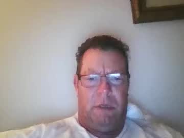 Goldenbear3111 Chaturbate stream image from May 18, 2025