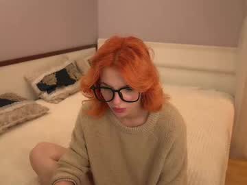Velma_Di Chaturbate stream image from May 18, 2025