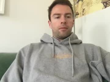 Hellolucas69 Chaturbate stream image from May 18, 2025