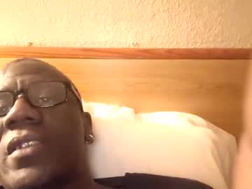 Johntrenell747 Chaturbate stream image from May 18, 2025