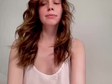 Nikki_Mi Chaturbate stream image from May 18, 2025