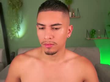 Aaronfox_ Chaturbate stream image from May 18, 2025