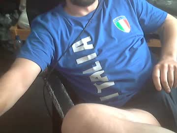 Hot_Big_Dick9 Chaturbate stream image from May 18, 2025