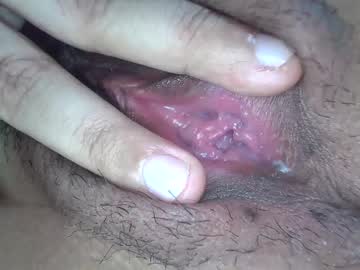 White_Sexy_ stream image from May 18, 2025