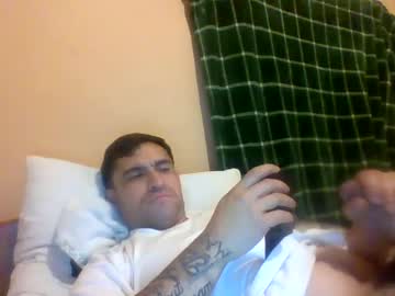 Heythere925678 Chaturbate stream image from May 18, 2025