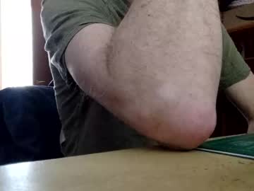 Zomaslive Chaturbate stream image from May 18, 2025