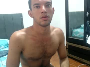 Andy_Big_Cock23 Chaturbate stream image from May 18, 2025