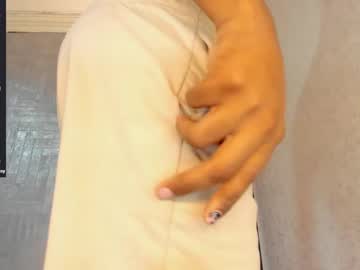 Dominicsccott Chaturbate stream image from May 18, 2025