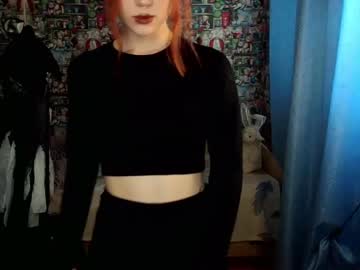 Little__Wonder Chaturbate stream image from May 18, 2025
