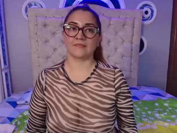 Mishell_Lovely Chaturbate stream image from May 18, 2025