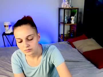 Sonya__Bladee Chaturbate stream image from May 18, 2025
