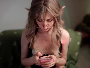 Brandy_Queen Chaturbate stream image from May 18, 2025