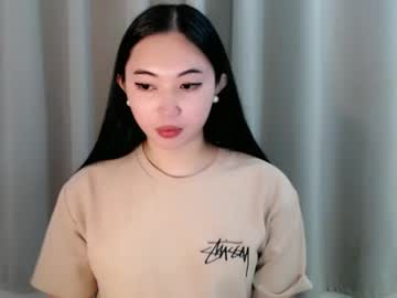 Lucky_Mariel Chaturbate stream image from May 18, 2025