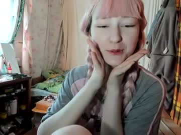 Mmiokki Chaturbate stream image from May 18, 2025