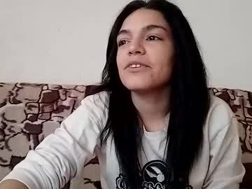 Tiffany_Chloe Chaturbate stream image from May 18, 2025
