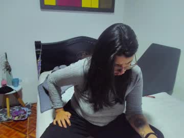 Arya_Miller Chaturbate stream image from May 18, 2025