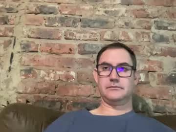 Nickisnaughtyza Chaturbate stream image from May 18, 2025
