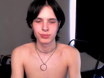 Timi_Moon Chaturbate stream image from May 18, 2025