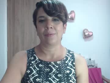 Victoria25_Meester Chaturbate stream image from May 18, 2025