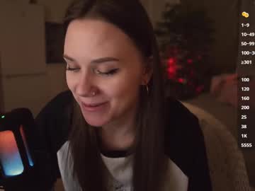 Alexa_Feels Chaturbate stream image from May 18, 2025