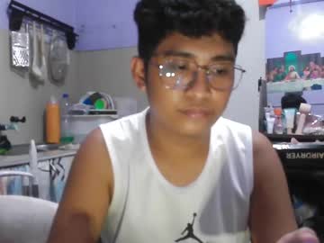 Aasher15 Chaturbate stream image from May 18, 2025