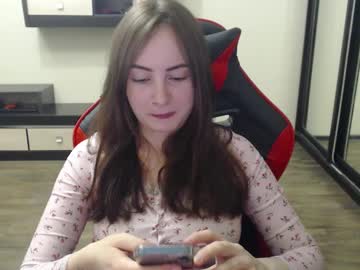 Laralianna Chaturbate stream image from May 18, 2025