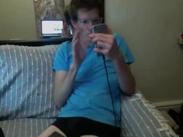 Battyb1 Chaturbate stream image from May 18, 2025