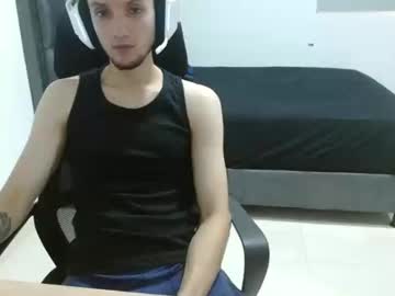 Damian_Player Chaturbate stream image from May 18, 2025