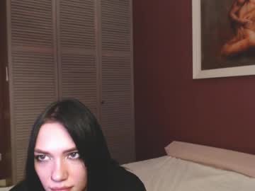 Kris_Days Chaturbate stream image from May 18, 2025