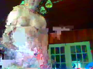 Versatileq Chaturbate stream image from May 18, 2025