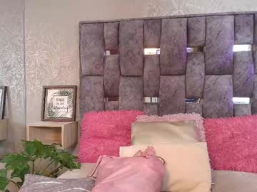 Adhara_Paiton Chaturbate stream image from May 18, 2025