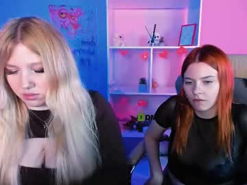 Juli_Kisss Chaturbate stream image from May 18, 2025