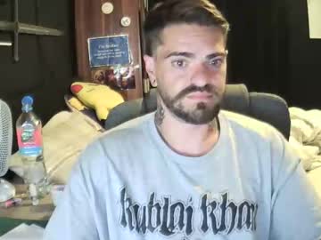 Lukegrey26 Chaturbate stream image from May 18, 2025